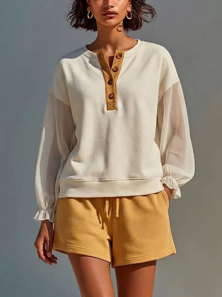 Completo casual da donna con felpa e pantaloncini eleganti