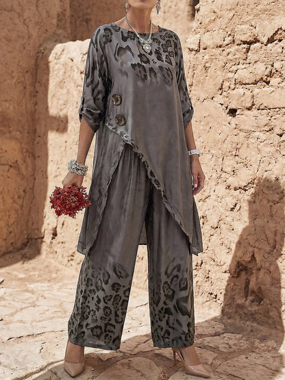 Completo con top e pantaloni morbidi