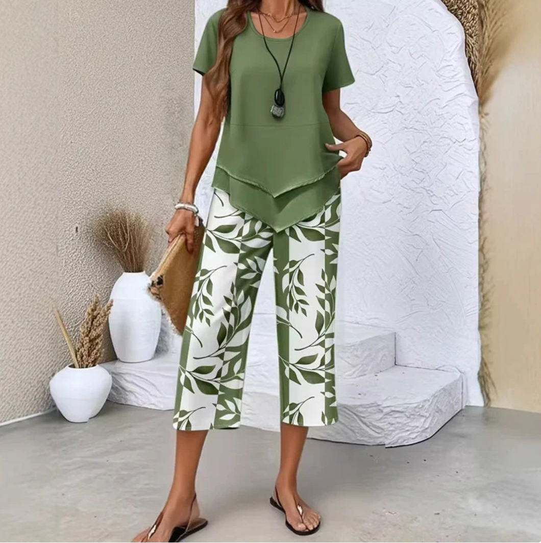 Completo casual a girocollo e pantaloni ampi,  pantaloni fantasia e tessuto traspirante ✨