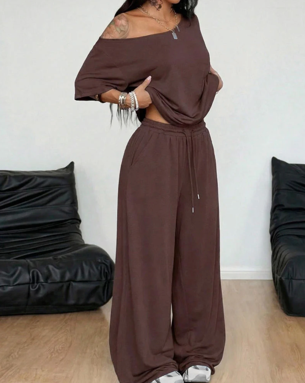 Emilia™️ | Completo composto da camicetta e pantaloni a gamba larga