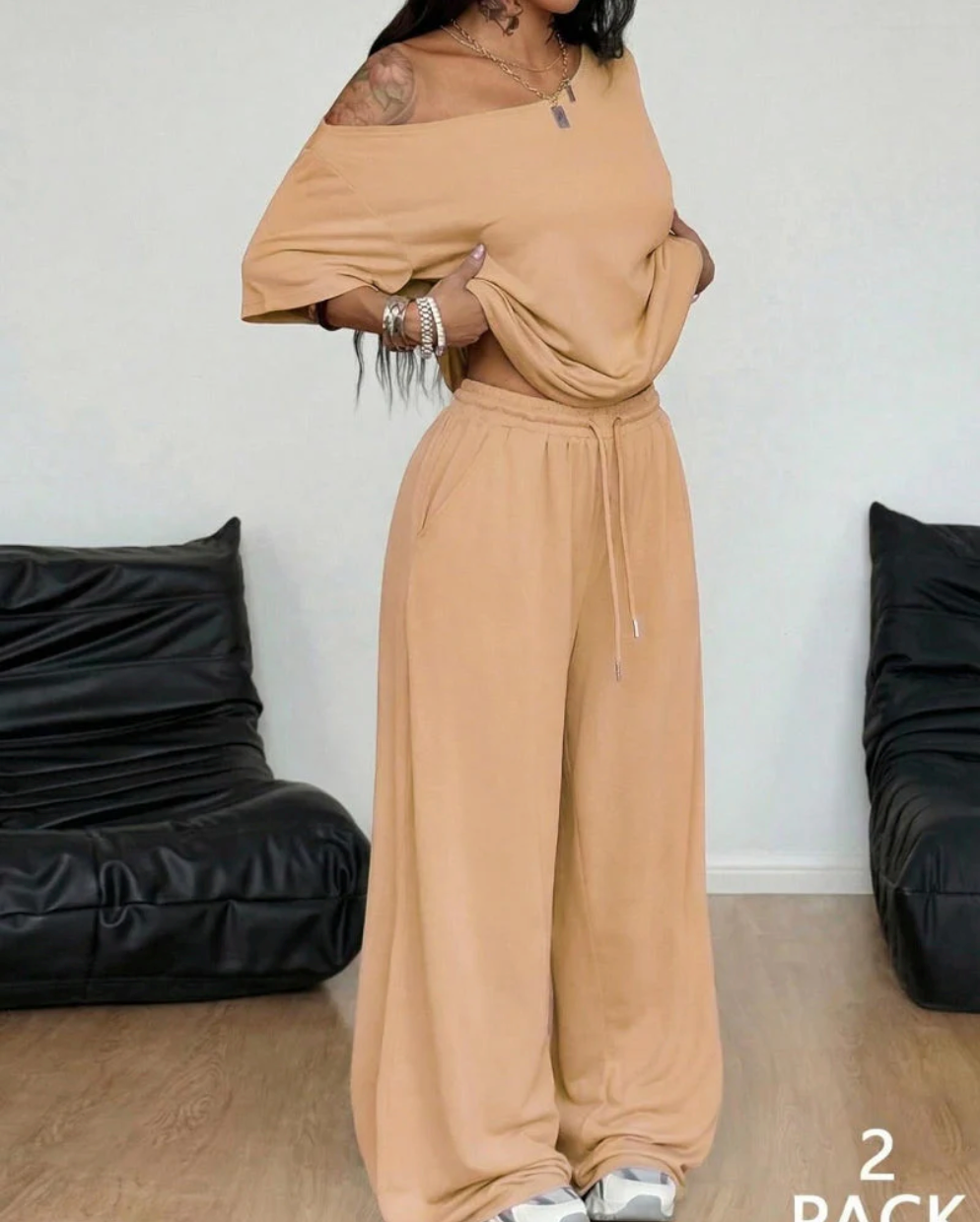 Emilia™️ | Completo composto da camicetta e pantaloni a gamba larga