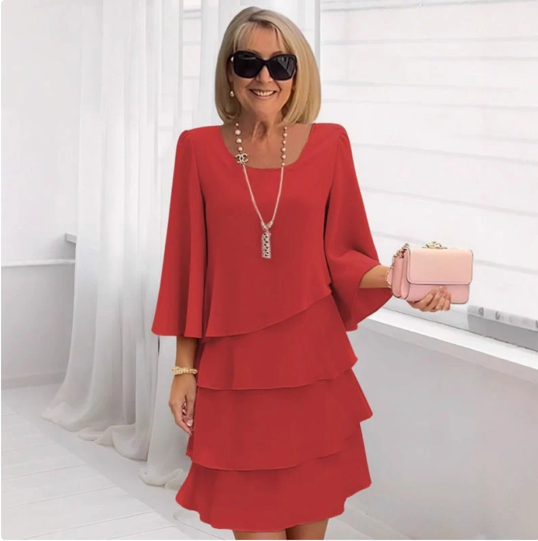 Abito da donna in chiffon modellante