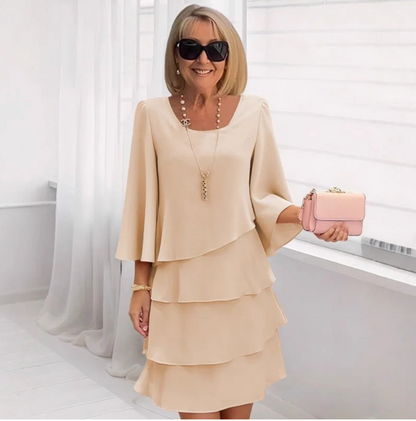 Abito da donna in chiffon modellante