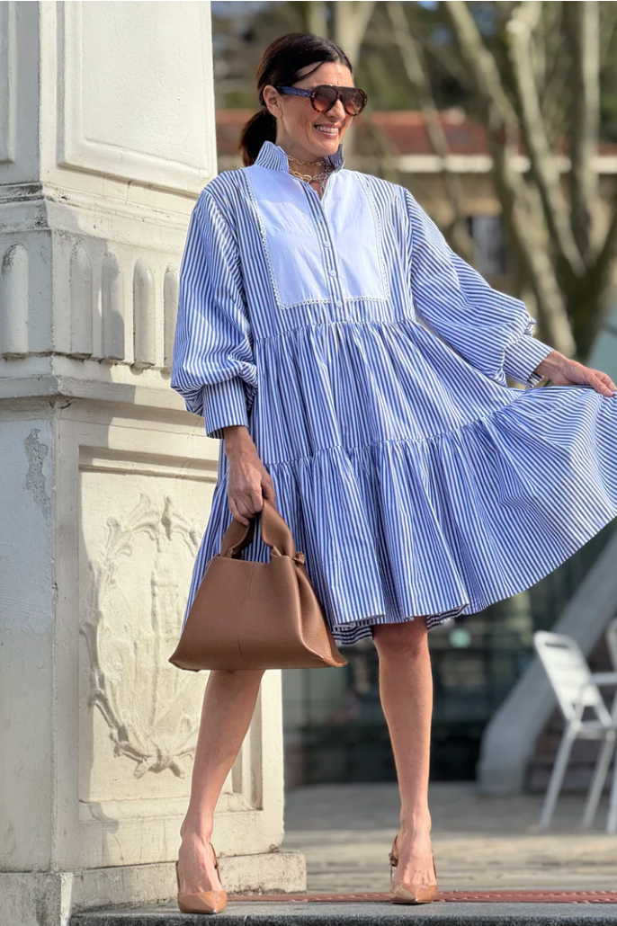 Abito Cecilia a Righe Blu, perfetto per l'estate👗