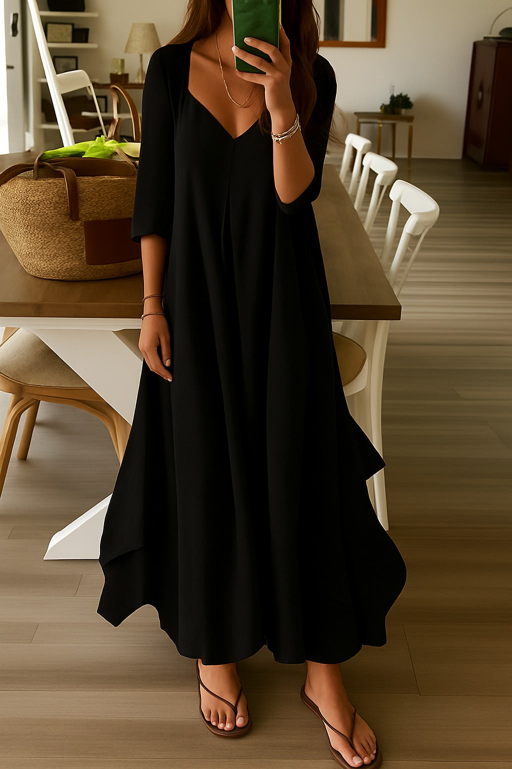 Vestito · Claudia · in viscosa · minimal chic, scollo a V, comodo e fresco