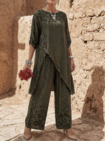 Completo con top e pantaloni morbidi