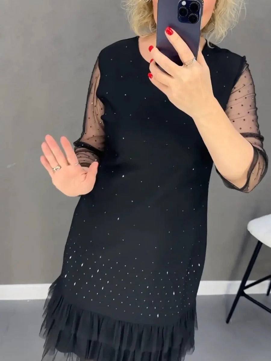 Abito da donna con strass: elegante, comodo e perfetto per ogni occasione 💫