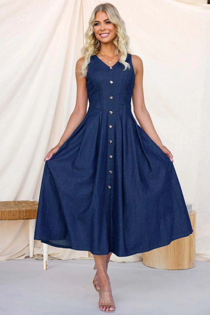 Abito midi in denim fresco ed elegante