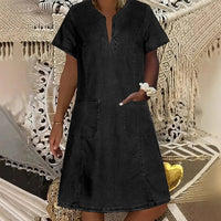 Abito da donna in denim a maniche corte con scollo a V