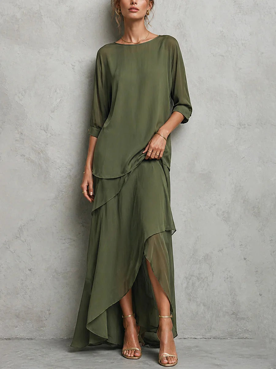 Set composto da top casual ampio a tinta unita con scollo rotondo e maniche a tre quarti e gonna a trapezio a vita alta