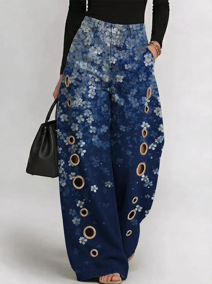 Jeans da donna casual alla moda con stampa floreale sfumata vintage e ritagli.