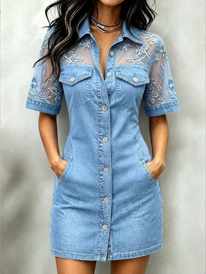 Elegante miniabito casual in denim con inserti in pizzo 🥰