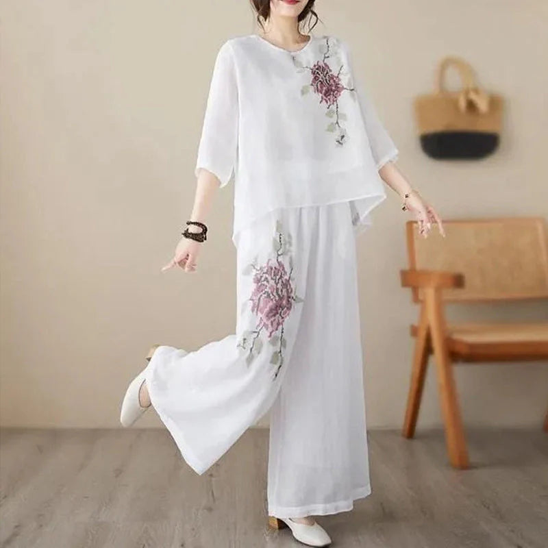 Set GRETA da due pezzi in cotone e lino ricamato in stile vintage