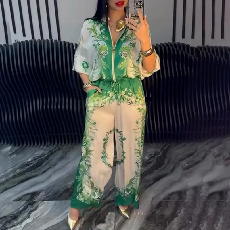 Set Giada composto da top con cerniera stampato e pantaloni a zampa